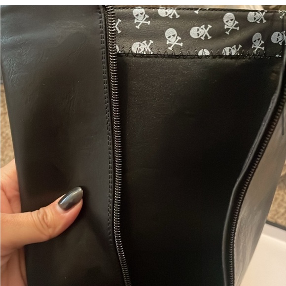 Lamoda SLICK NICKS PLATFORM KNEE HIGH BOOTS

NWT - Picture 5 of 6